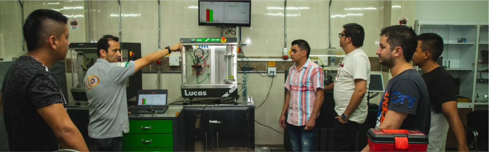 Clientes en el centro de entrenamiento